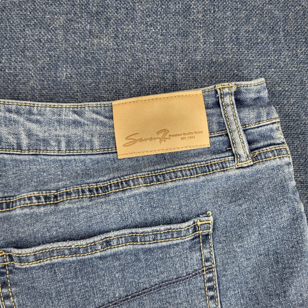 Seven7 Womens Relaxed Bermuda Distressed Denim Shorts Med Wash Blue Sz 16 Cutoff - Picture 9 of 11